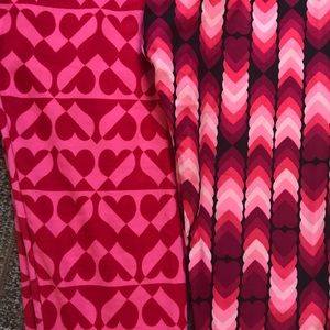 2 Pairs of LuLaRoe leggings. NEWBoth are One Size